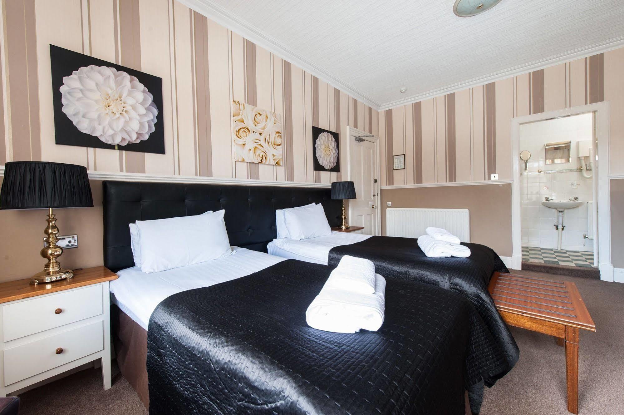 The St Valery 3* Edinburgh