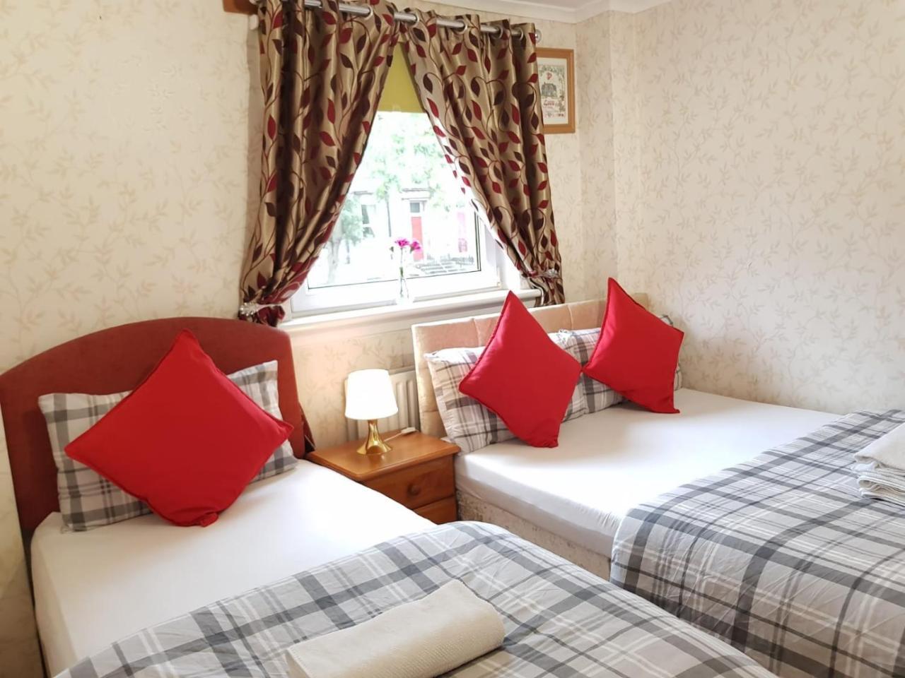 Newhaven Grand *