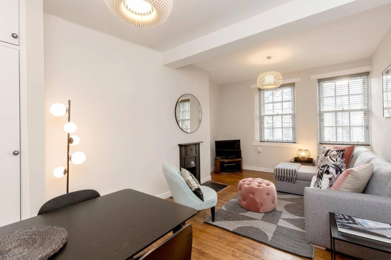 Altido Unique & Stylish Grassmarket Apt - Close To Castle *