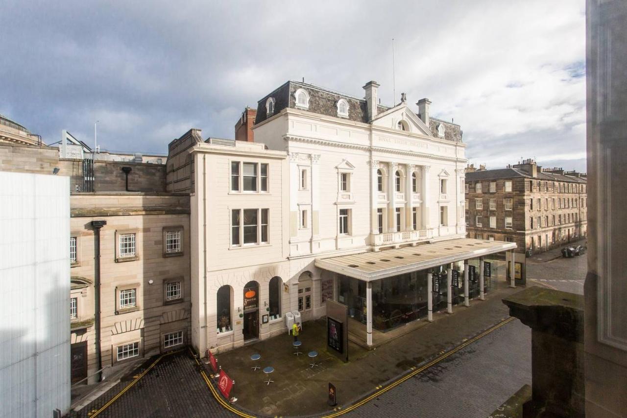 Altido 2bed Flat In Heart Apartment