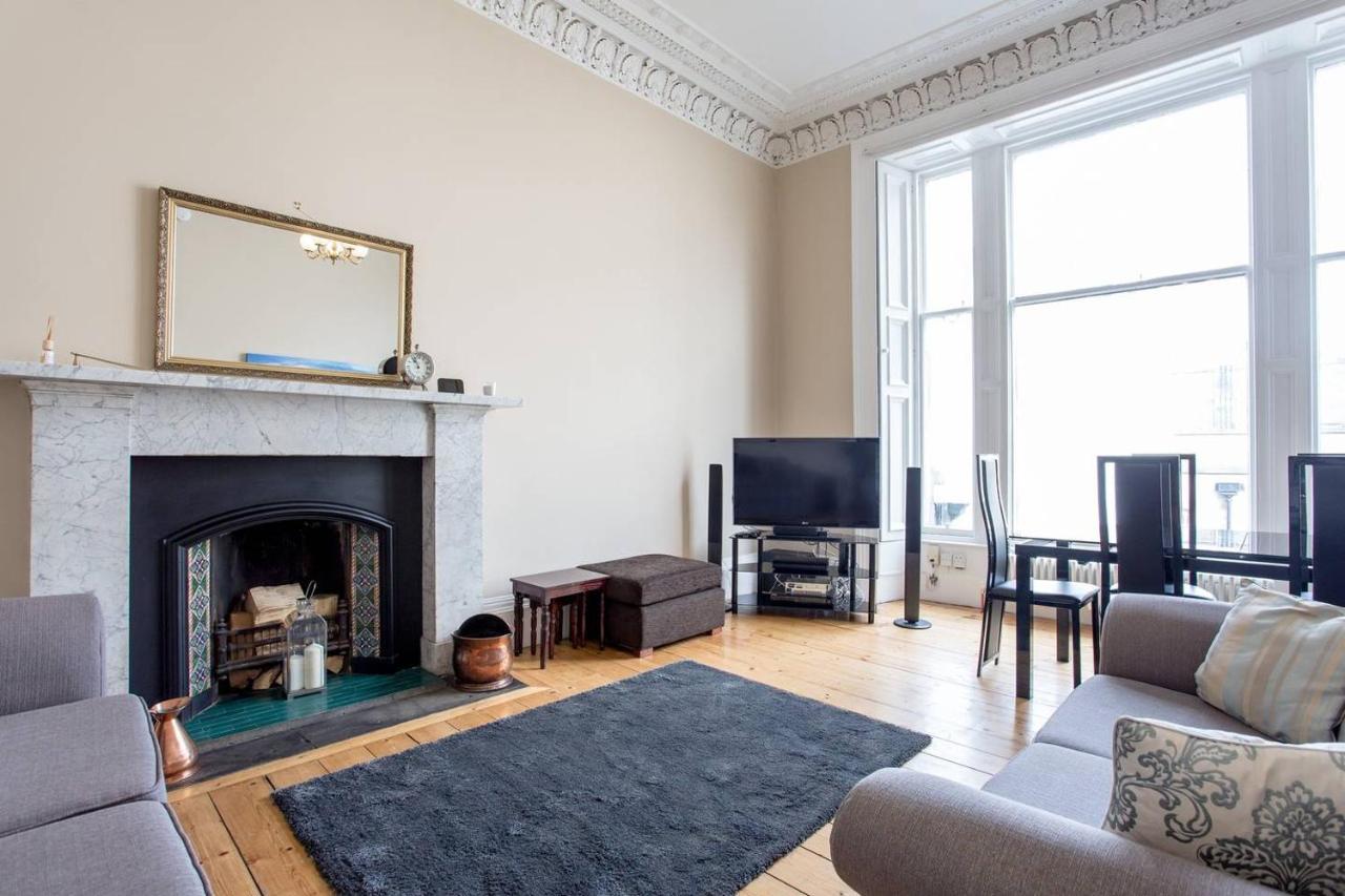 Apartment Altido 2bed Flat In Heart *