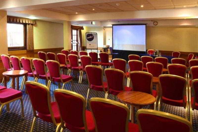 Western Kings Manor 3*