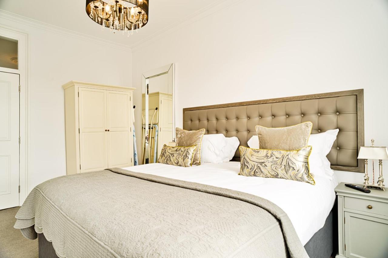 Joivy Luxury Flats On George Street Edinburgh