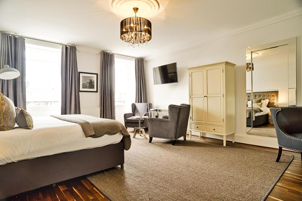 Joivy Luxury Flats On George Street * Edinburgh