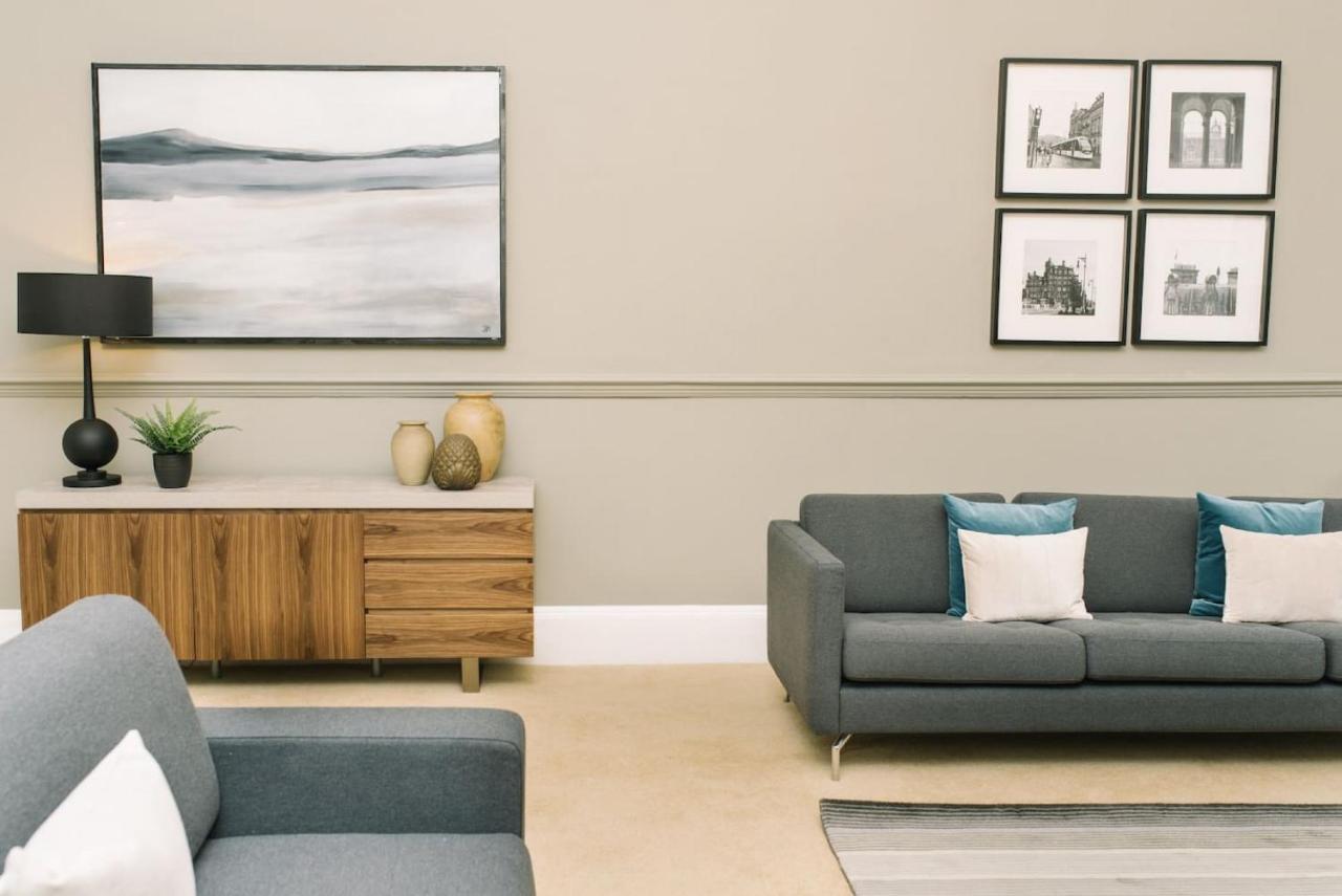 Joivy Palmerston Place - Luxury Centre With Private Parking * Edinburgh