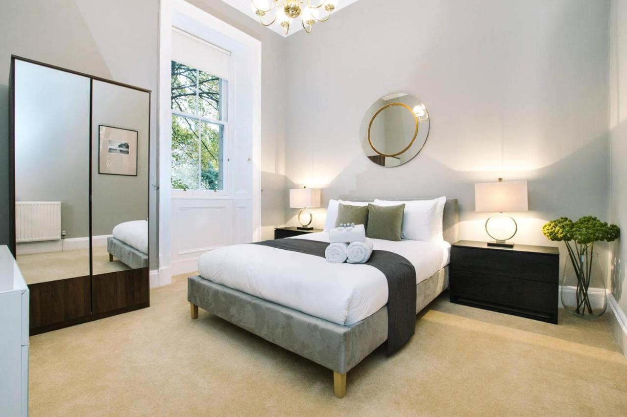 Joivy Palmerston Place - Luxury Centre With Private Parking *