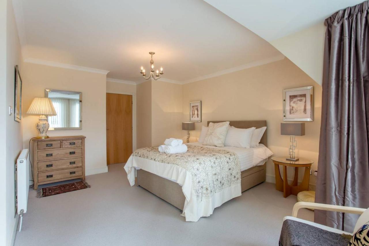 Joivy Inviting Near Leith Walk * Edinburgh