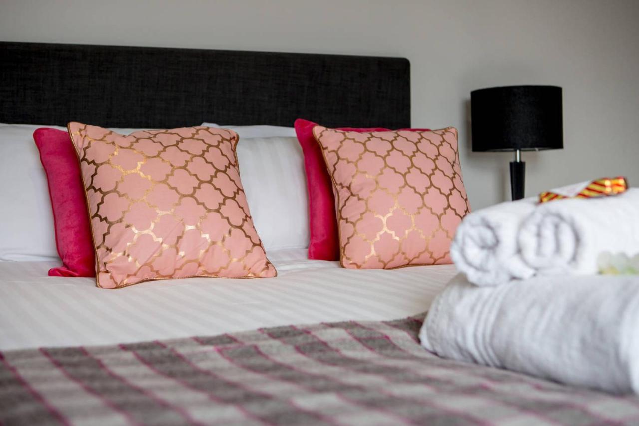 Altido Luxury 3Br Home At The Heart Of The City Centre Apartment *