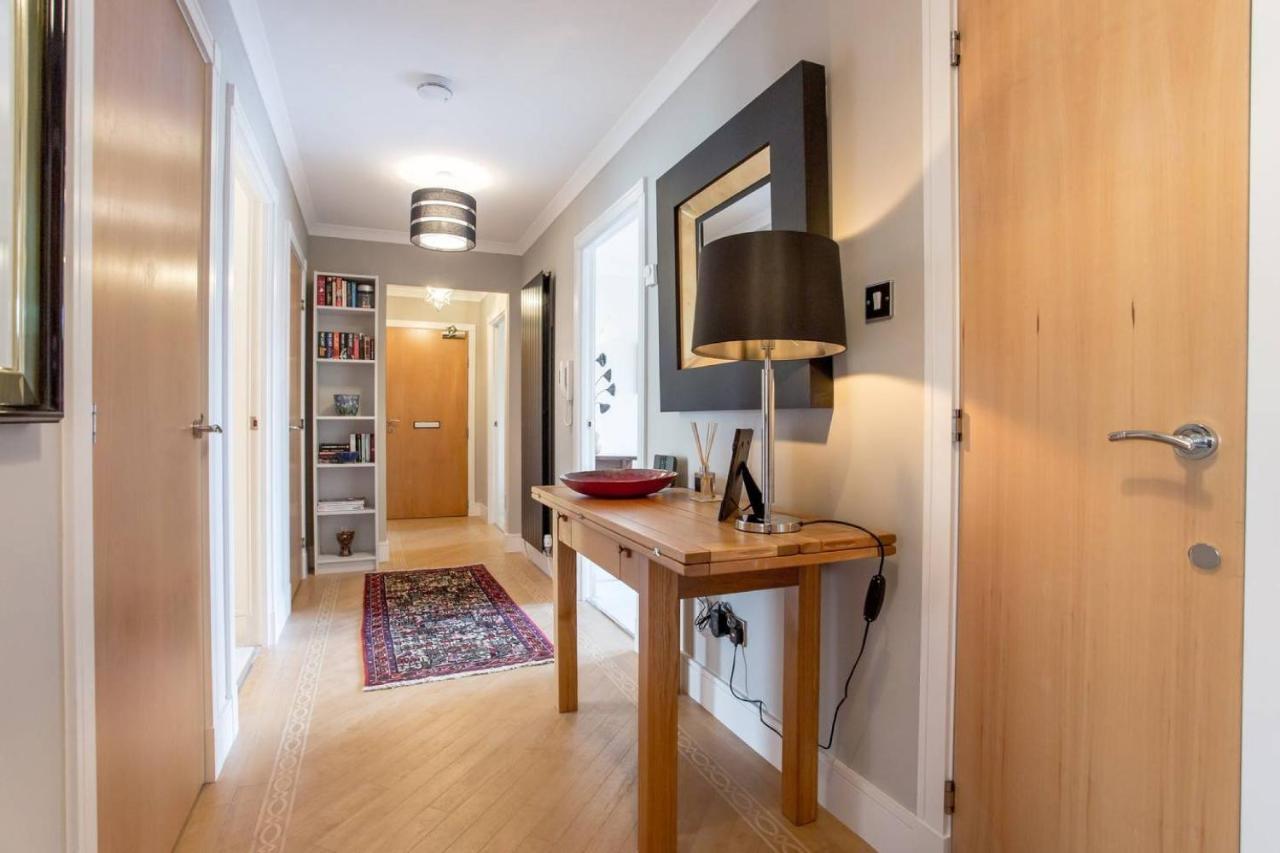 Joivy Inviting Near Leith Walk * Edinburgh