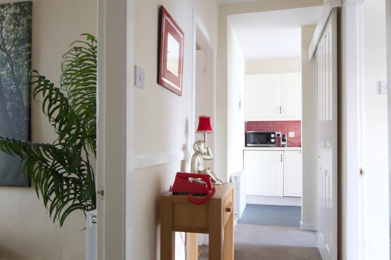 Altido Perfect Location - Stylish 2bd Rose St