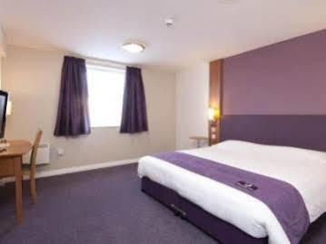 Premier A1 - Newcraighall Hotel EDI