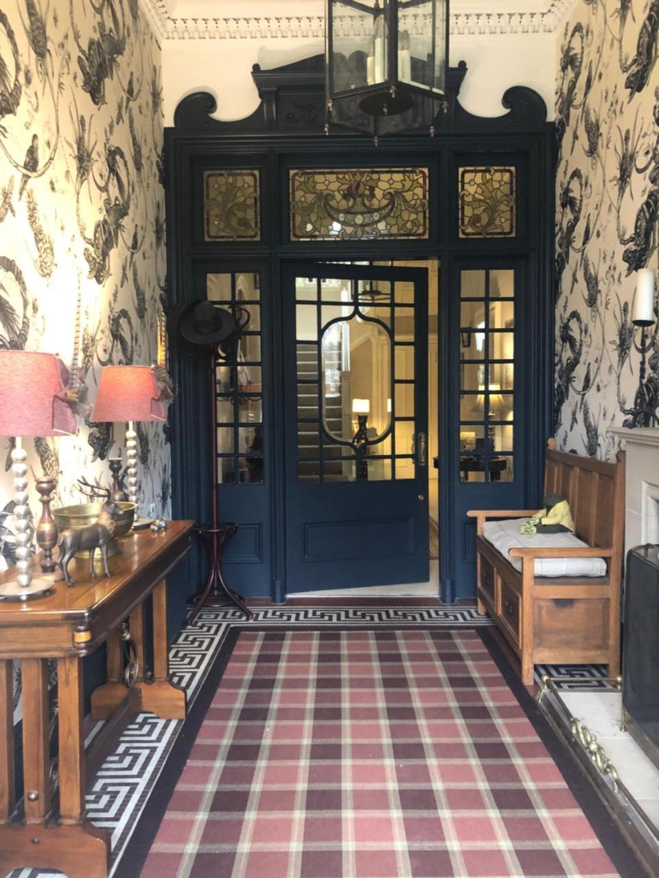 Claremont House 5*