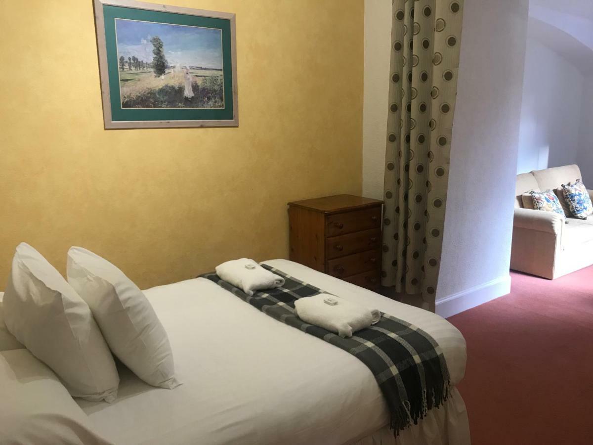 Fantastic 3 Double Bedrooms 2 Bathrooms Garden Sleeps 6 Édimbourg
