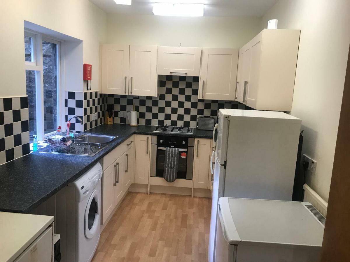 Fantastic 3 Double Bedrooms 2 Bathrooms Garden Sleeps 6 Édimbourg