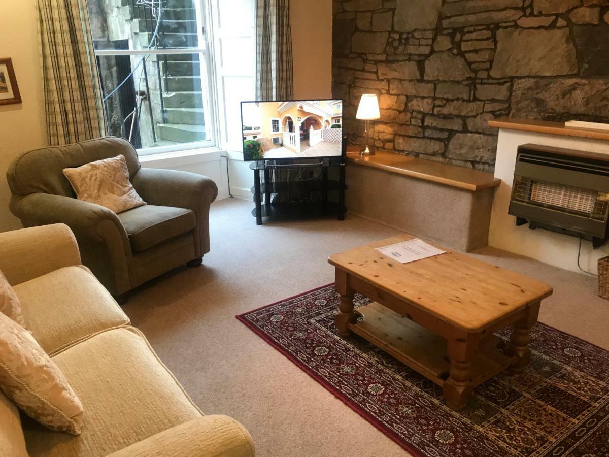 Fantastic 3 Double Bedrooms 2 Bathrooms Garden Sleeps 6 Appartement *