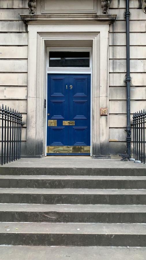 Joivy Palmerston Place - Luxury Centre With Private Parking Edinburgh