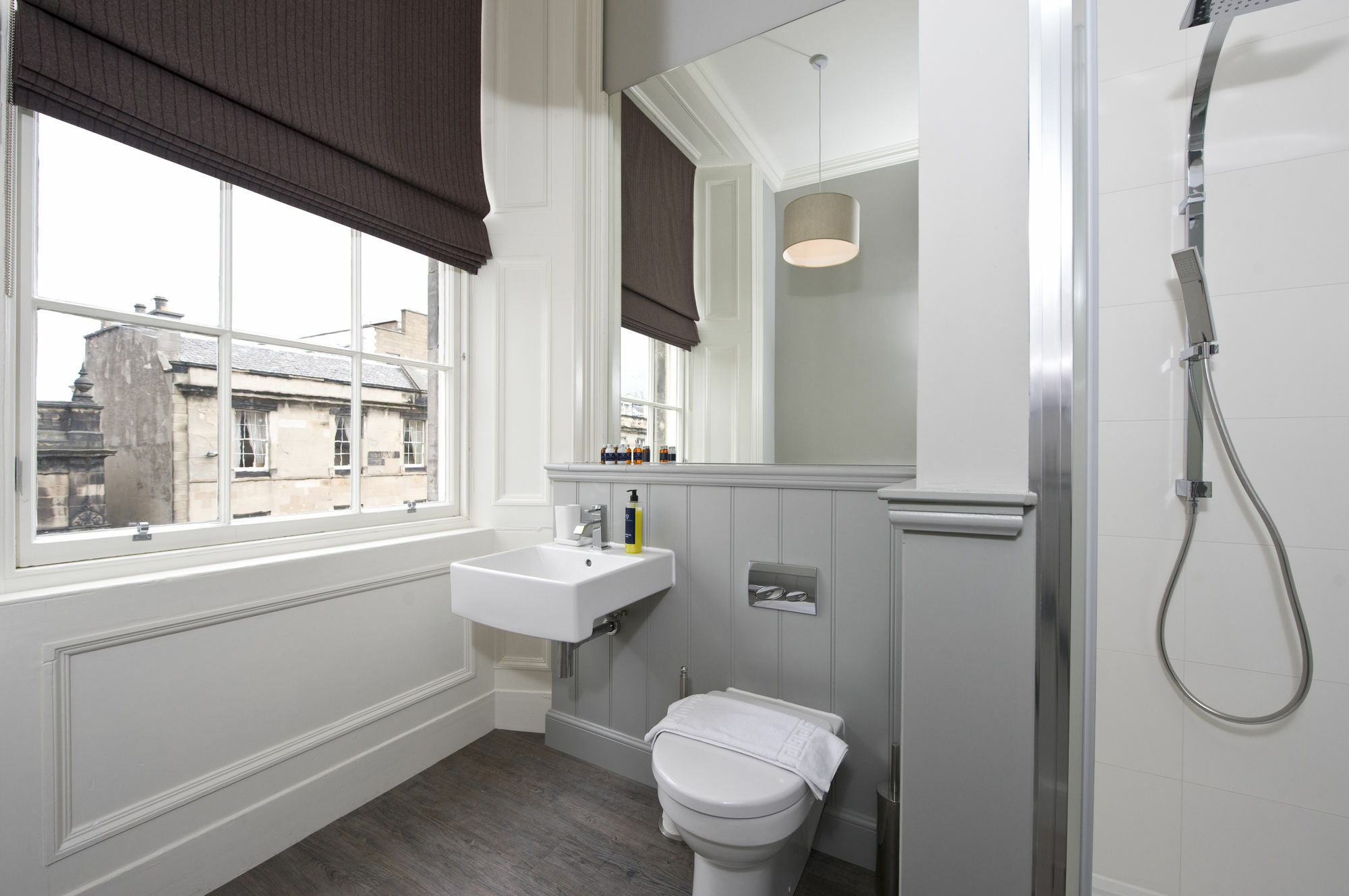 No1 - George Iv Bridge Appartement