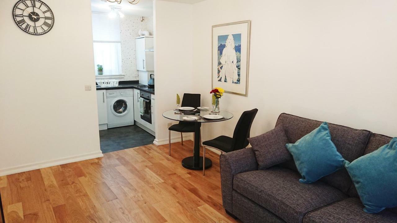 Violet Bank West End. Apartment *