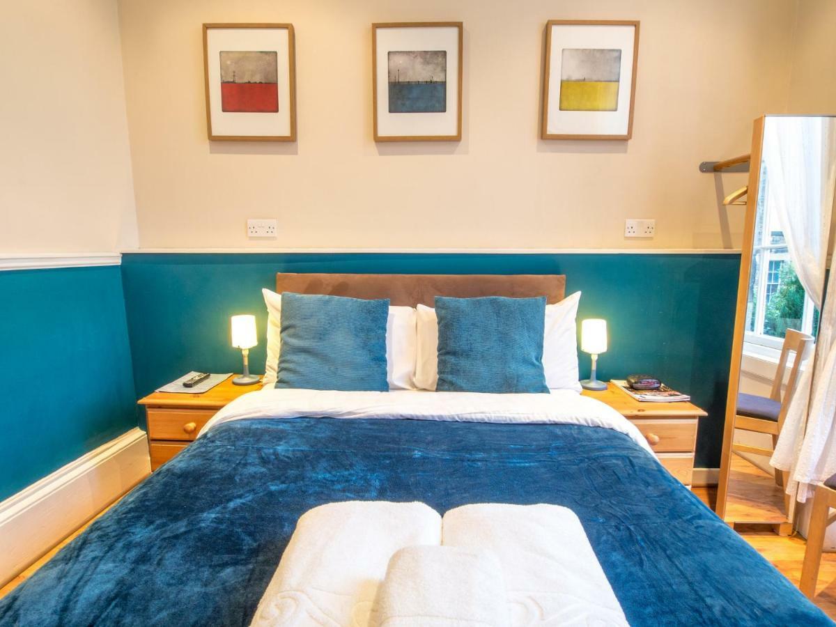 Maison d'hôtes Dene Guest House, New Town 3*