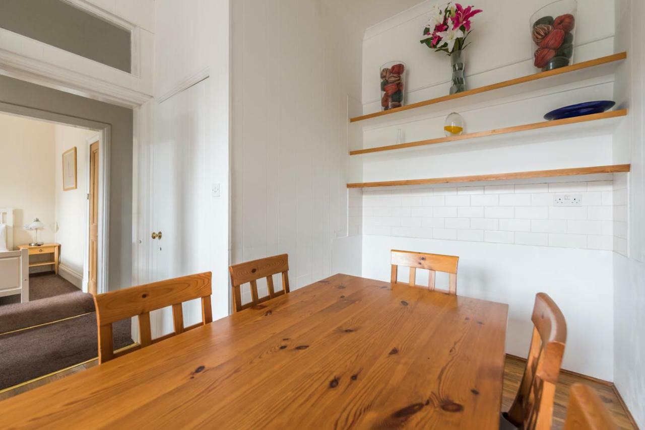 3 Bed Overlooking Meadows Park Appartement EDI