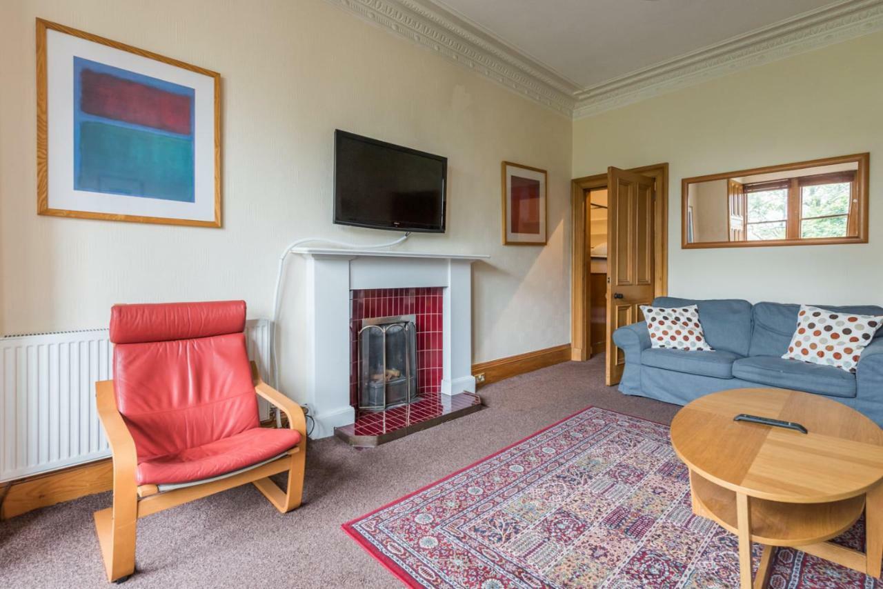 3 Bed Overlooking Meadows Park * EDI