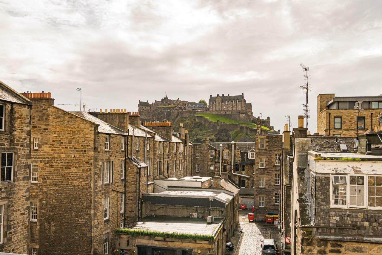 2 Bedroom Central With Stunning Castle View Edinburgh