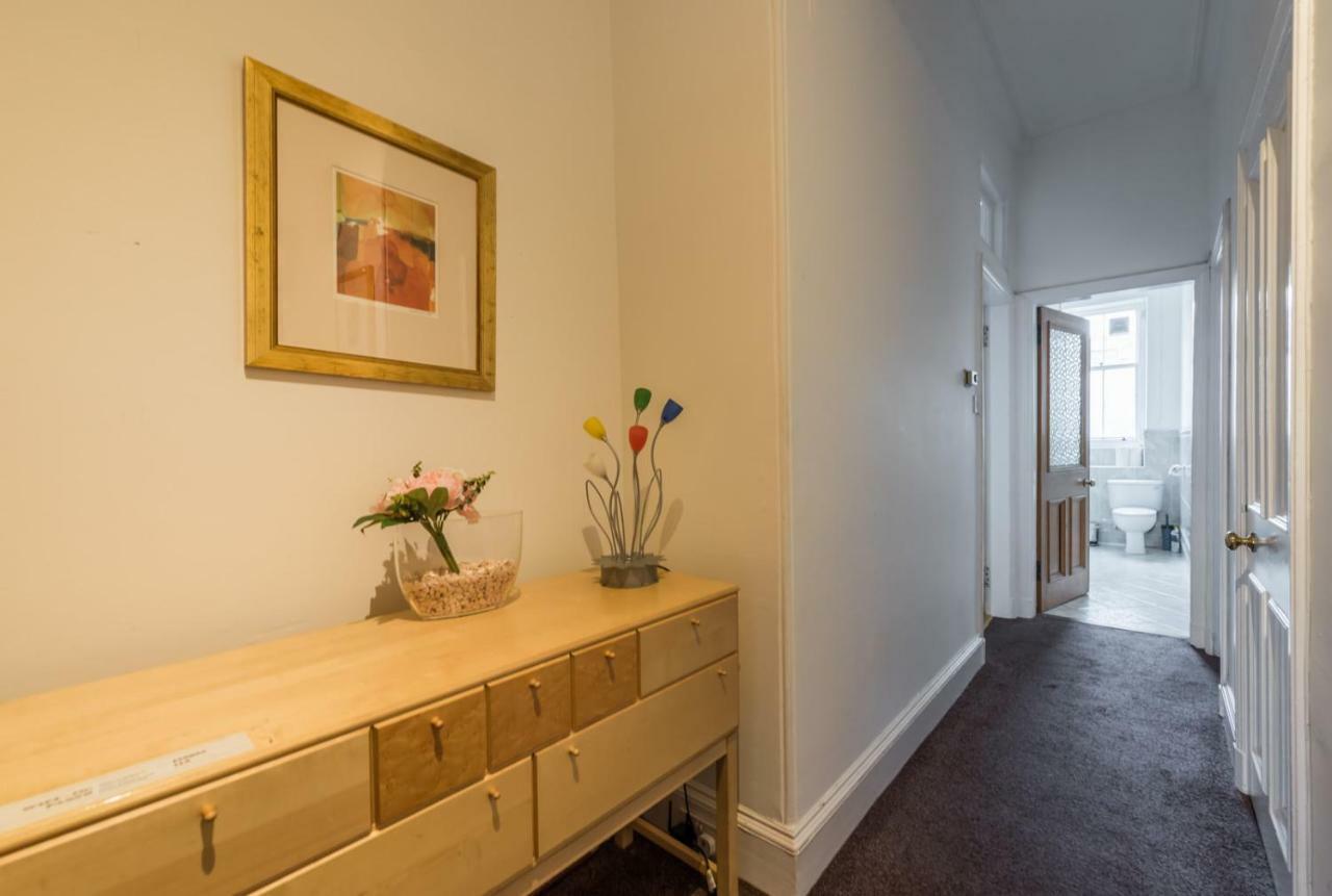 3 Bed Overlooking Meadows Park Appartement EDI