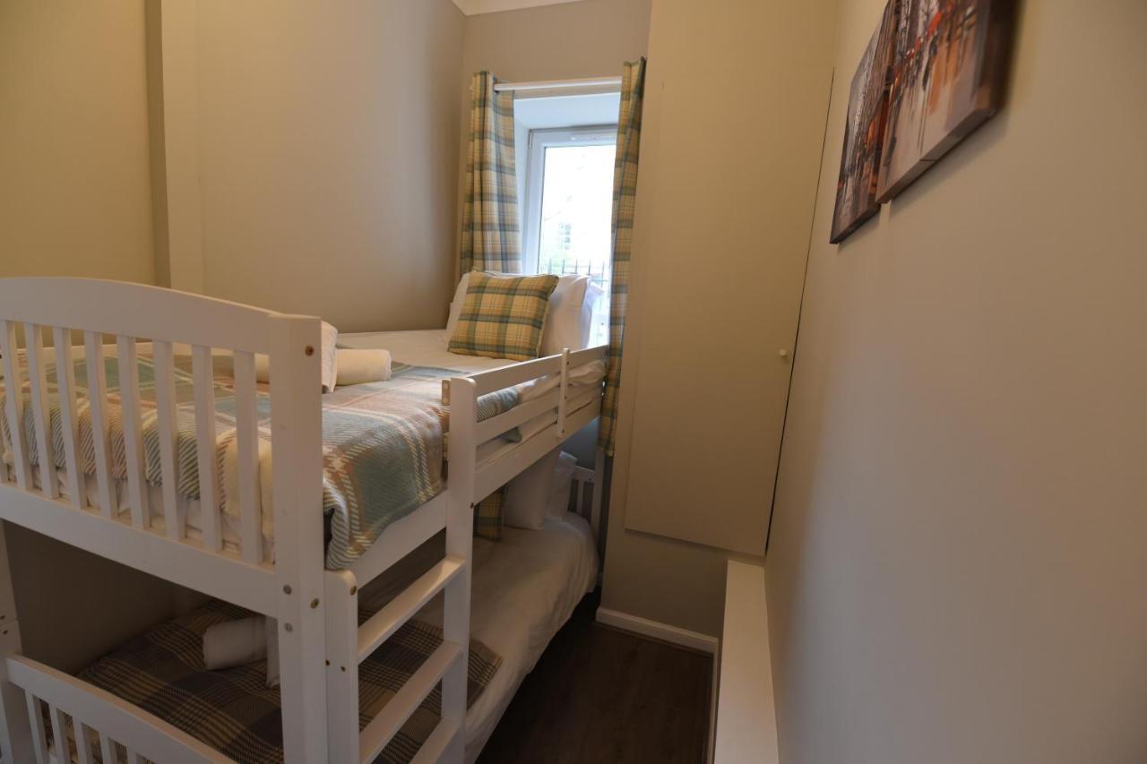 Pleasance Ground Floor Main Door Access Apartment Edinburgh