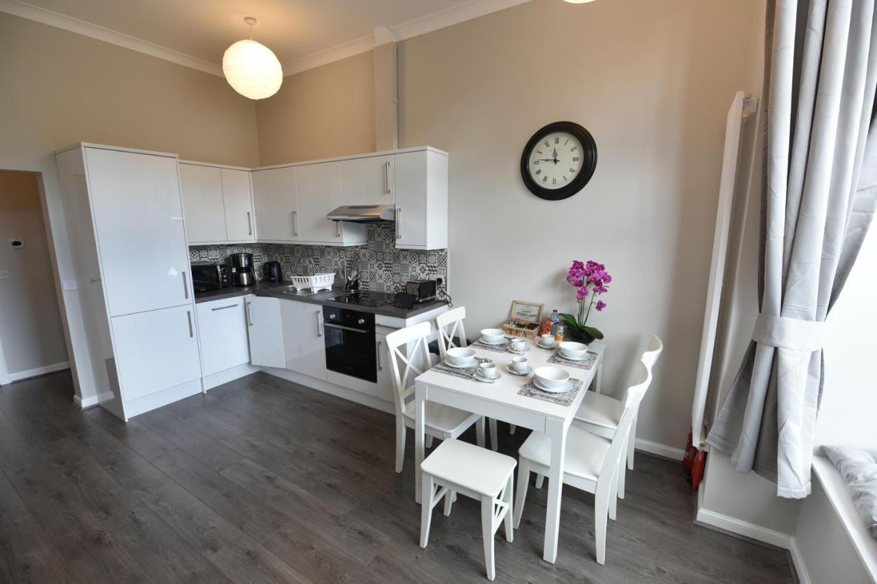 Apartment Pleasance Ground Floor Main Door Access *
