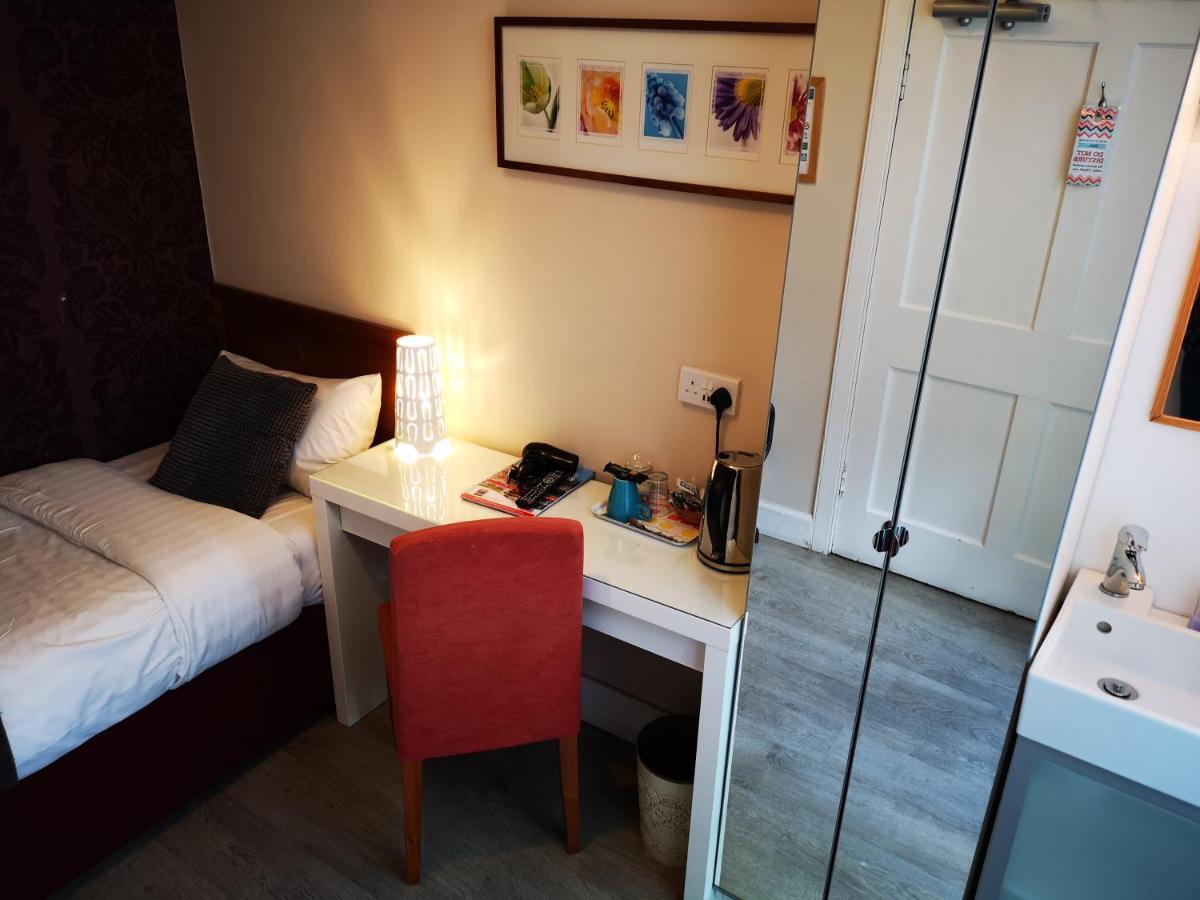 Dene Guest House, New Town Maison d'hôtes 3*