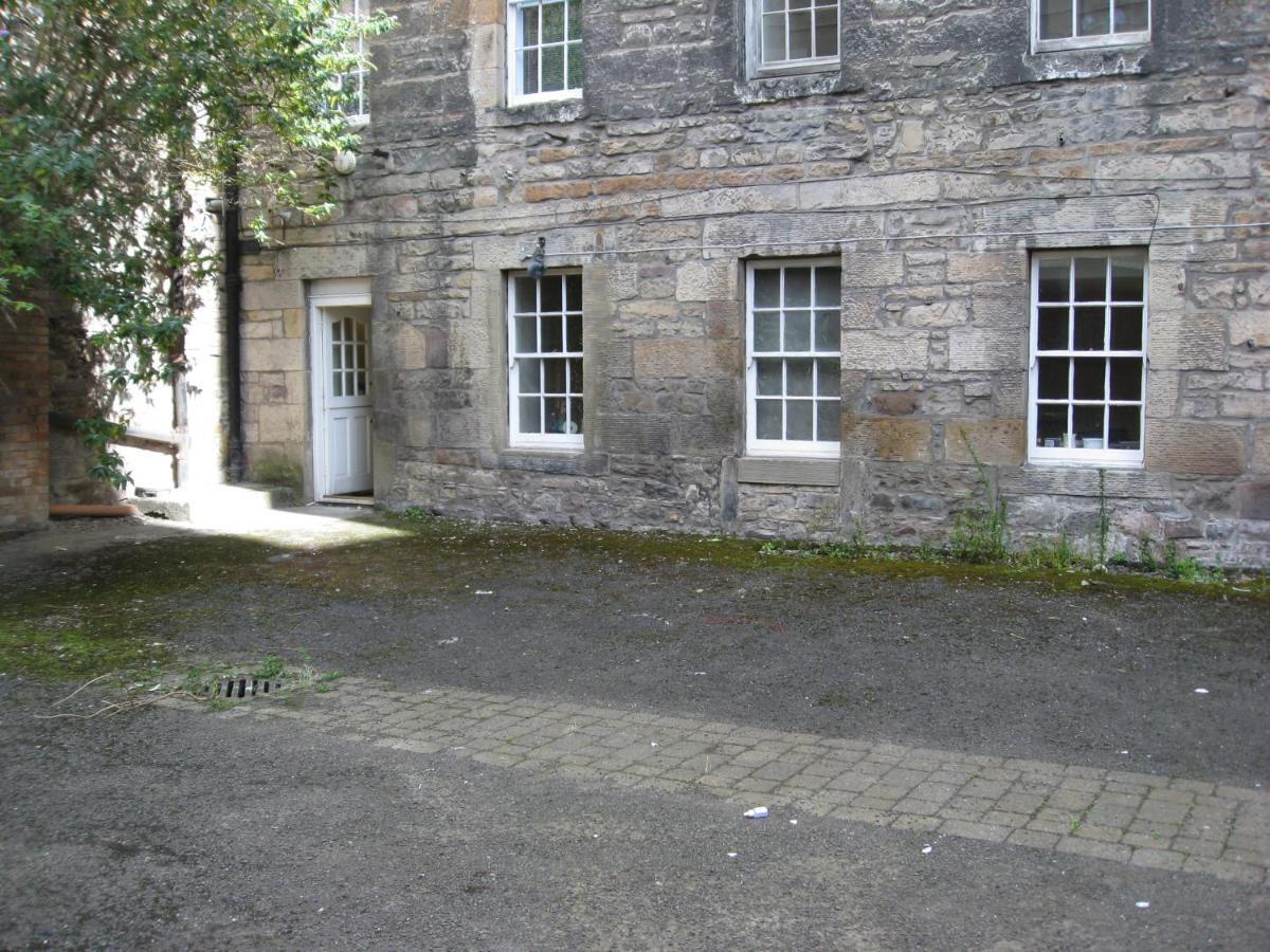 Heart Of Edinburgh's Historic Old Town - Blair Street Apartment *