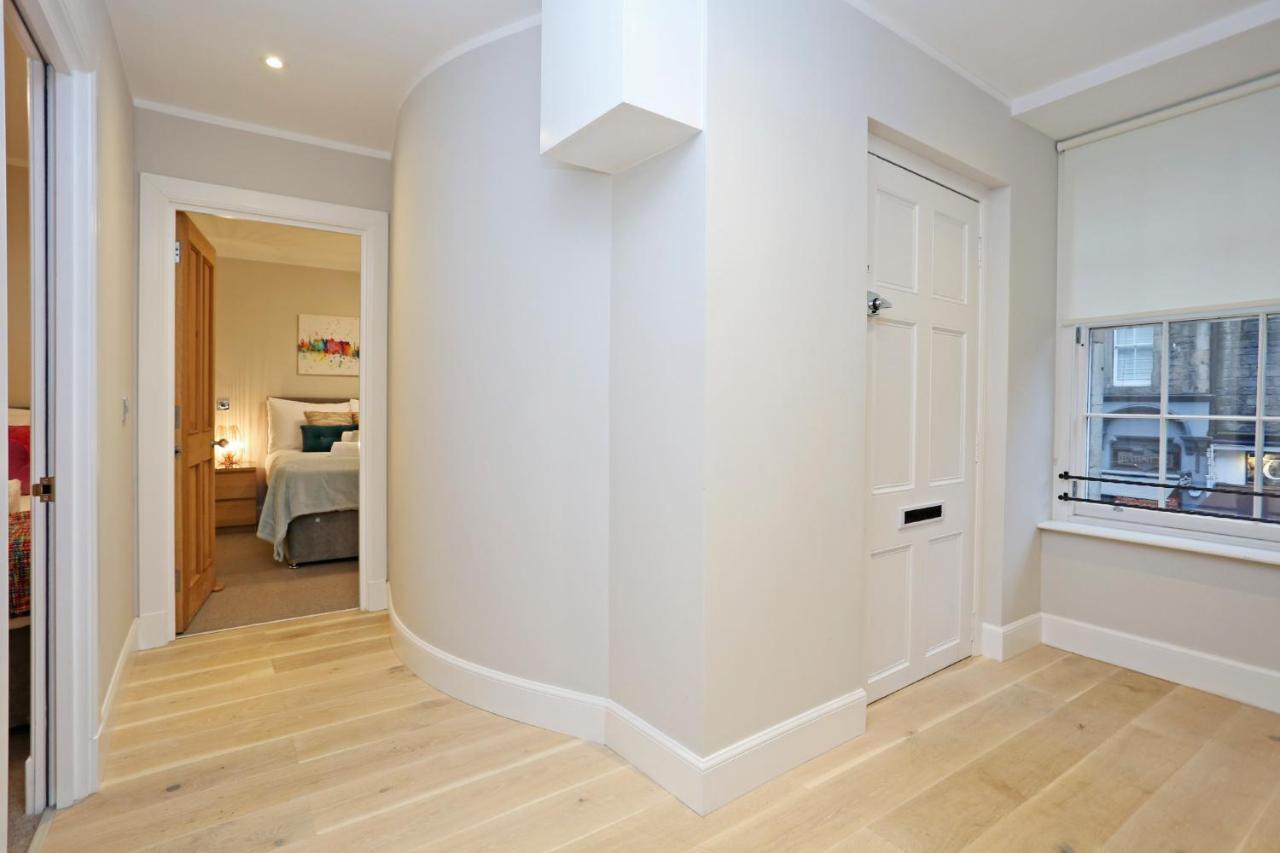 Apartment Joivy Elegant At The Heart Of The Royal Mile