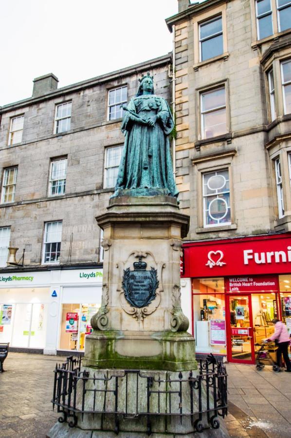 Centre Jasmine -sleeps 7 Appartement EDI