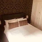 Edinburgh Old Town Apartment
