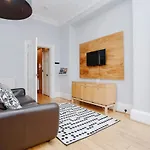 Joivy Lovely Flat In The Heart Of Edinburgh