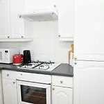 Edinburgh Castle View Apartment On Grassmarket