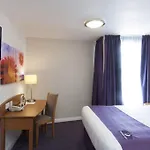 Premier Inn Edinburgh Central