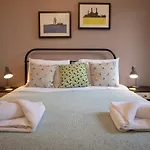 Beautifully Modernised New Town Home