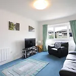 Ideal Central Edinburgh Location With Free On-Site Private Parking
