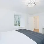 Jewel Of Royal Mile Apartment