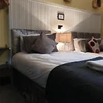 Dundee Terrace - Rooms In The City