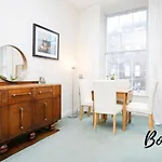 Spacious 2Br-2Ba, Charlotte Square - Free Parking By Bonjour Residences Edinburgh