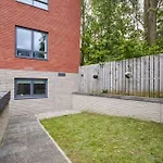 Stunning Edinburgh Townhouse // Sleeps 8