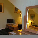 Garlands Guest House