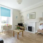 Spacious And Homely One Bedroom Flat In Edinburgh