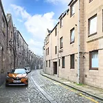 Joivy Splendid Flat, Walking Distance To City Centre