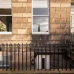 The Third - Edinburgh Georgian Apartment