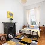 Pass The Keys Chic & Spacious Georgian Apt In Edinburgh City Centre - Pets Friendly And Free Parking
