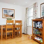Edinburgh Mews Apartment