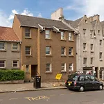 Stunning 1 Bed At Holyrood Palace & Arthurs Seat
